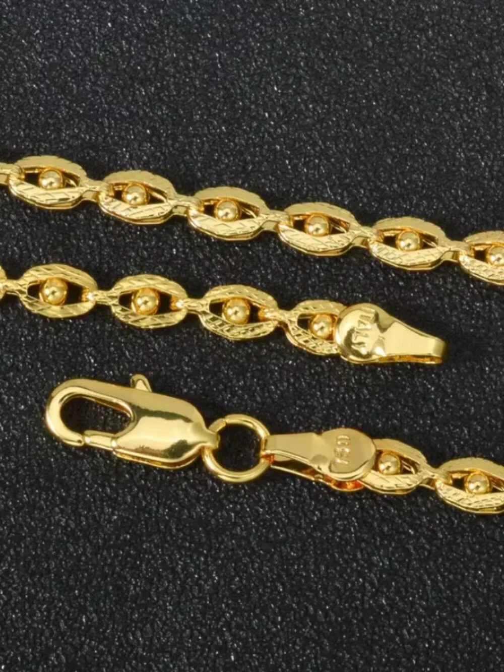 18K Gold 18